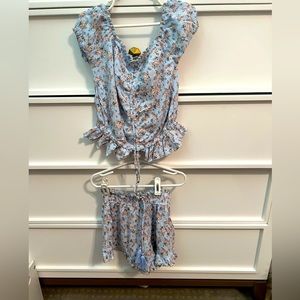 Flowers By Zoe set- VGUC.  Size L but runs small, more like girls size 7-9 M